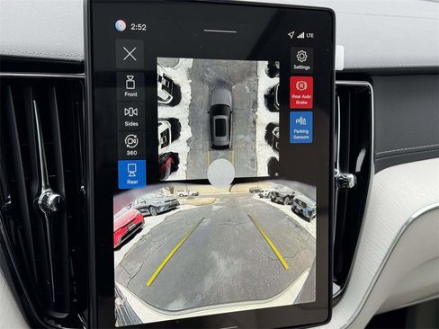 New 2026 Volvo XC60 B5 Ultra w/ Protection Package Premier image 4