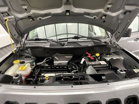 Used 2016 Jeep Patriot Sport image 28