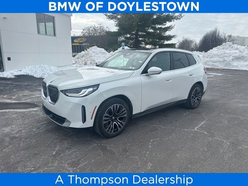 Certified 2025 BMW X3 xDrive30i w/ Premium Package image 1