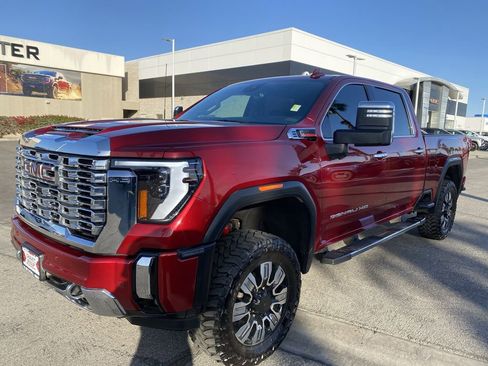 Used 2024 GMC Sierra 2500 Denali w/ Denali Reserve Package image 40