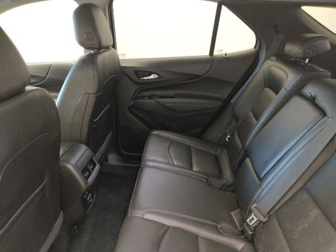 Used 2019 Chevrolet Equinox Premier image 18