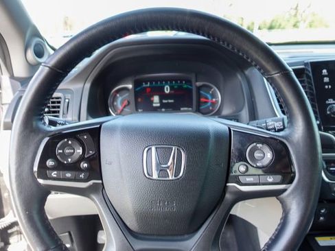 Used 2021 Honda Pilot Elite image 13