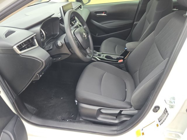 Used 2021 Toyota Corolla LE FWD image 15