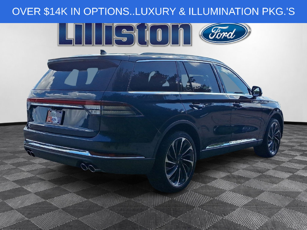 Used 2023 Lincoln Aviator Reserve w/ Equipment Group 201A AWD/4WD image 4
