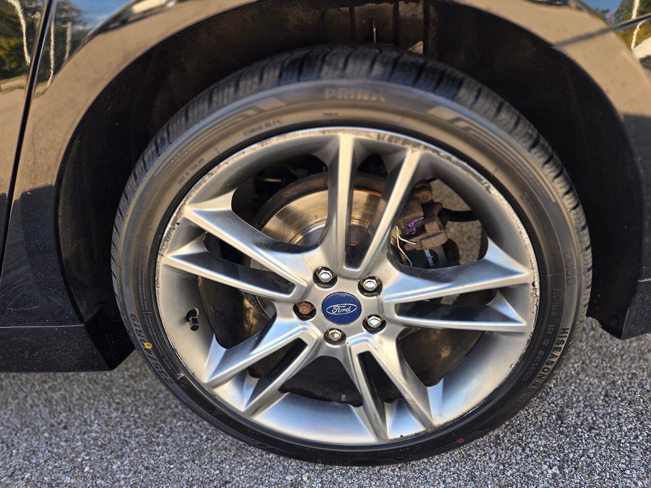 Used 2016 Ford Fusion Titanium FWD image 23
