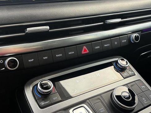 Used 2024 Hyundai Palisade Calligraphy FWD image 30