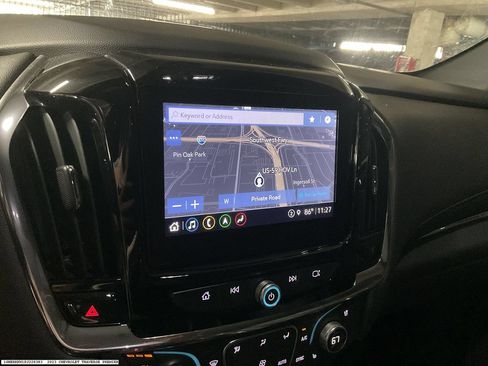 Used 2023 Chevrolet Traverse Premier w/ Redline Edition FWD image 17