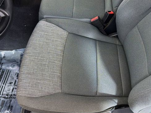 Used 2023 Ford F150 XLT image 21