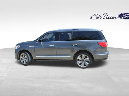 Used 2018 Lincoln Navigator Reserve w/ Technology Package AWD/4WD image 7