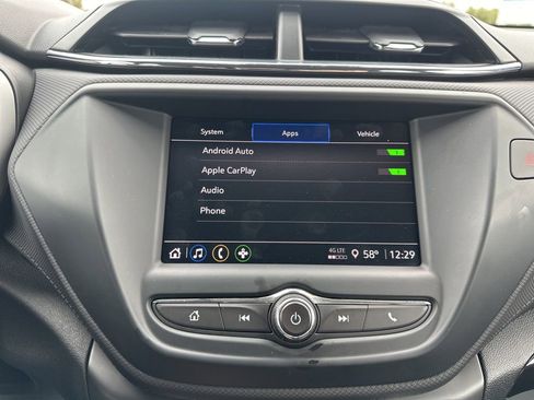 Used 2021 Chevrolet TrailBlazer LS image 35