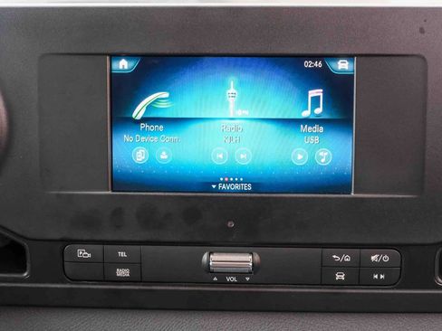 Used 2024 Mercedes-Benz Sprinter 2500 image 15