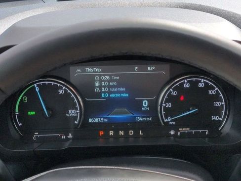 Certified 2024 Ford Maverick Lariat image 27