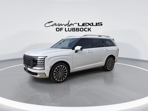 Used 2026 Hyundai Palisade Calligraphy FWD image 4