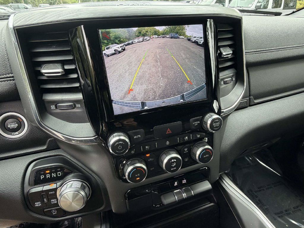 Used 2024 RAM 1500 Laramie AWD/4WD image 18
