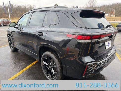 New 2026 Volkswagen Tiguan SE R-Line image 5