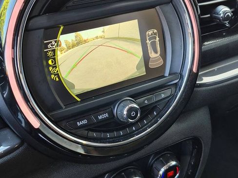 Used 2017 MINI Cooper Clubman FWD image 42