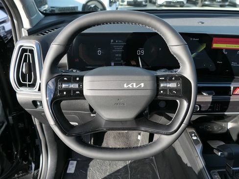 New 2026 Kia Sorento S FWD image 10