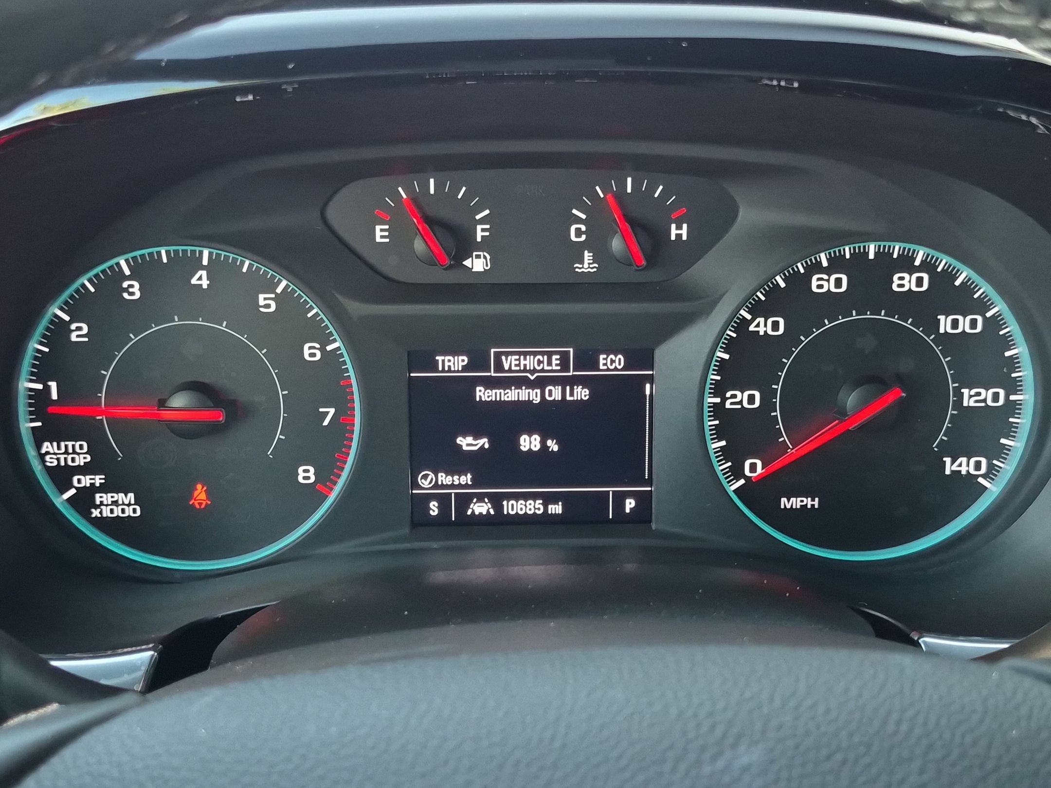 Used 2023 Chevrolet Traverse LT w/ LPO, Floor Liner Package FWD image 17