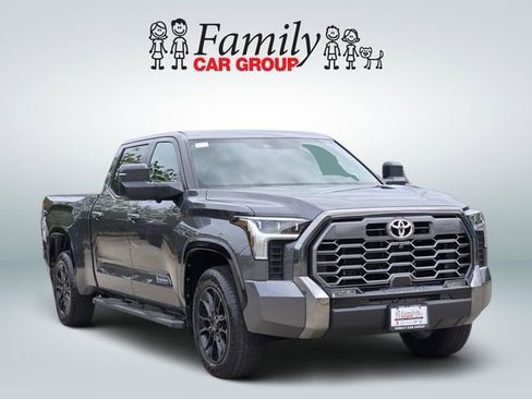 Used 2025 Toyota Tundra Platinum image 2