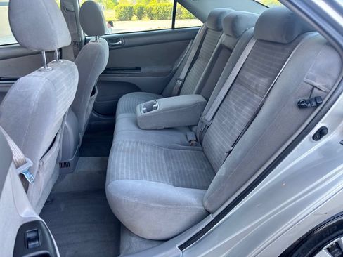 Used 2005 Toyota Camry SE FWD image 38