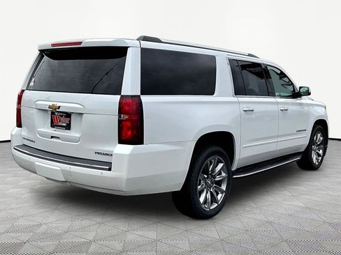 Used 2020 Chevrolet Suburban Premier AWD/4WD image 6