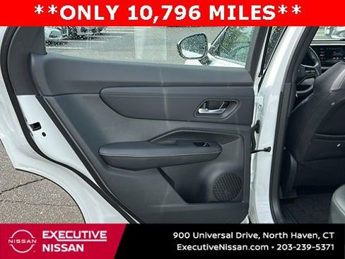 Certified 2023 Nissan Ariya FWD image 23