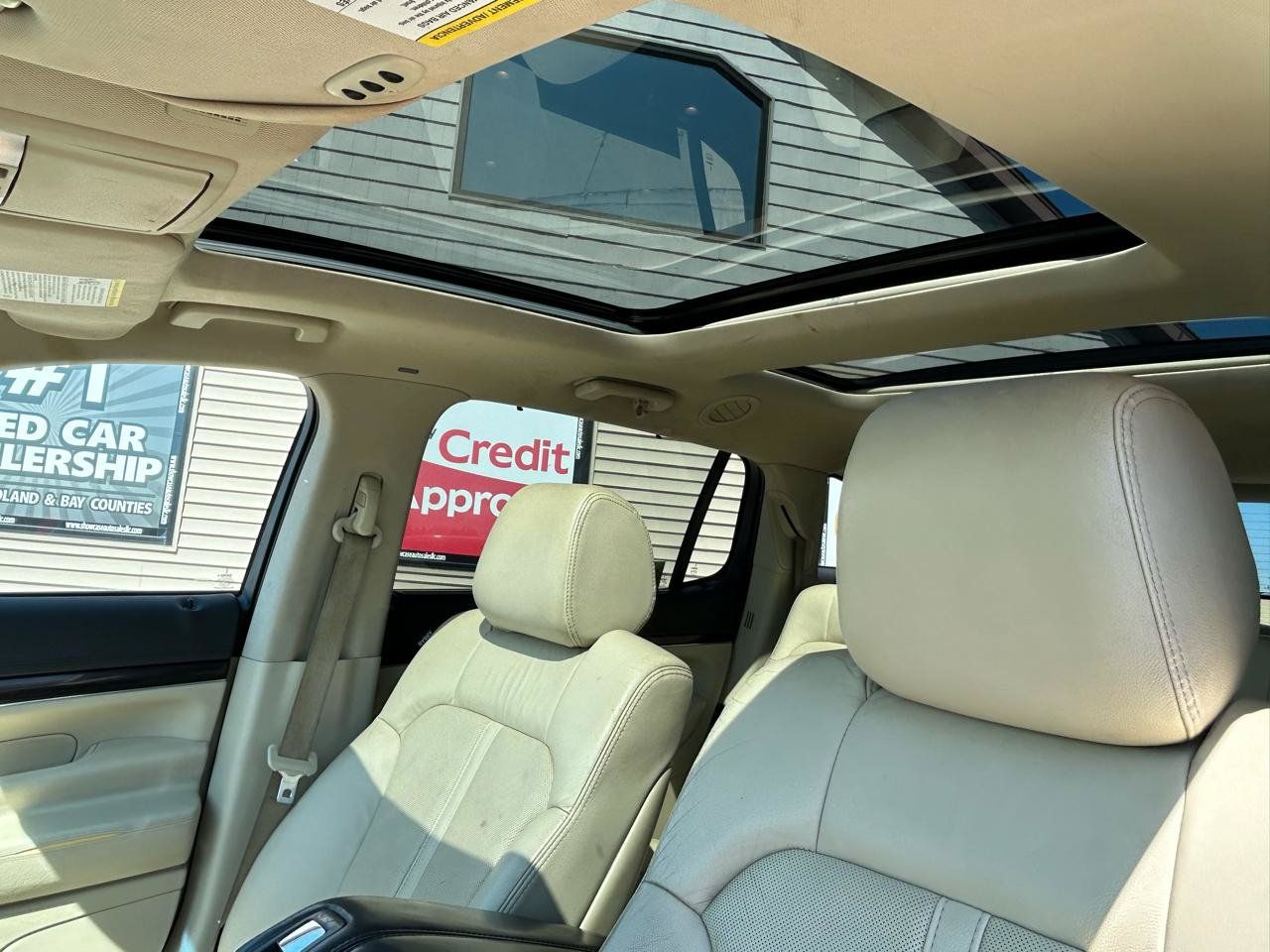 Used 2014 Lincoln MKT AWD w/ Equipment Group 201A image 18