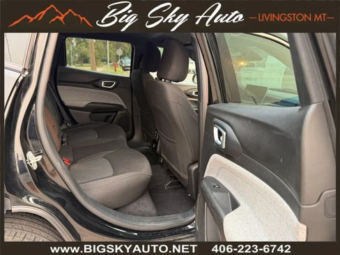 Used 2024 Jeep Compass Sport AWD/4WD image 20