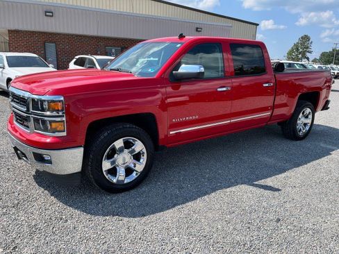 Used 2014 Chevrolet Silverado 1500 LTZ Z71 w/ LTZ Plus Package AWD/4WD image 2
