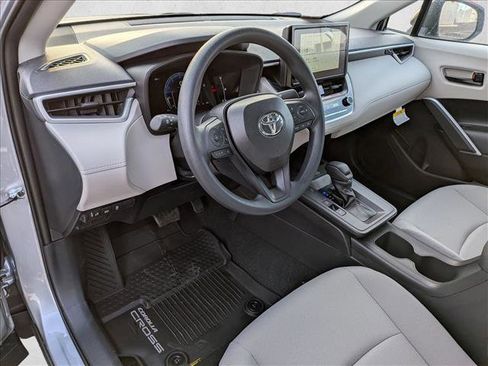 New 2026 Toyota Corolla Cross L image 3