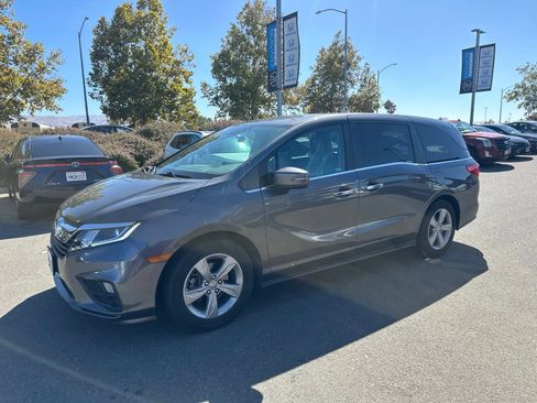 Used 2018 Honda Odyssey EX image 5