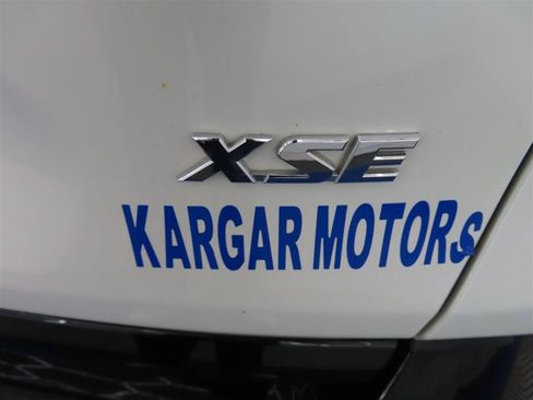 Used 2022 Toyota RAV4 XSE w/ Weather Package AWD/4WD image 14
