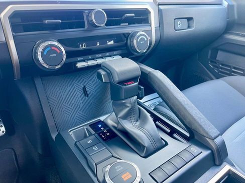 Used 2026 Toyota Tacoma TRD Sport RWD image 15