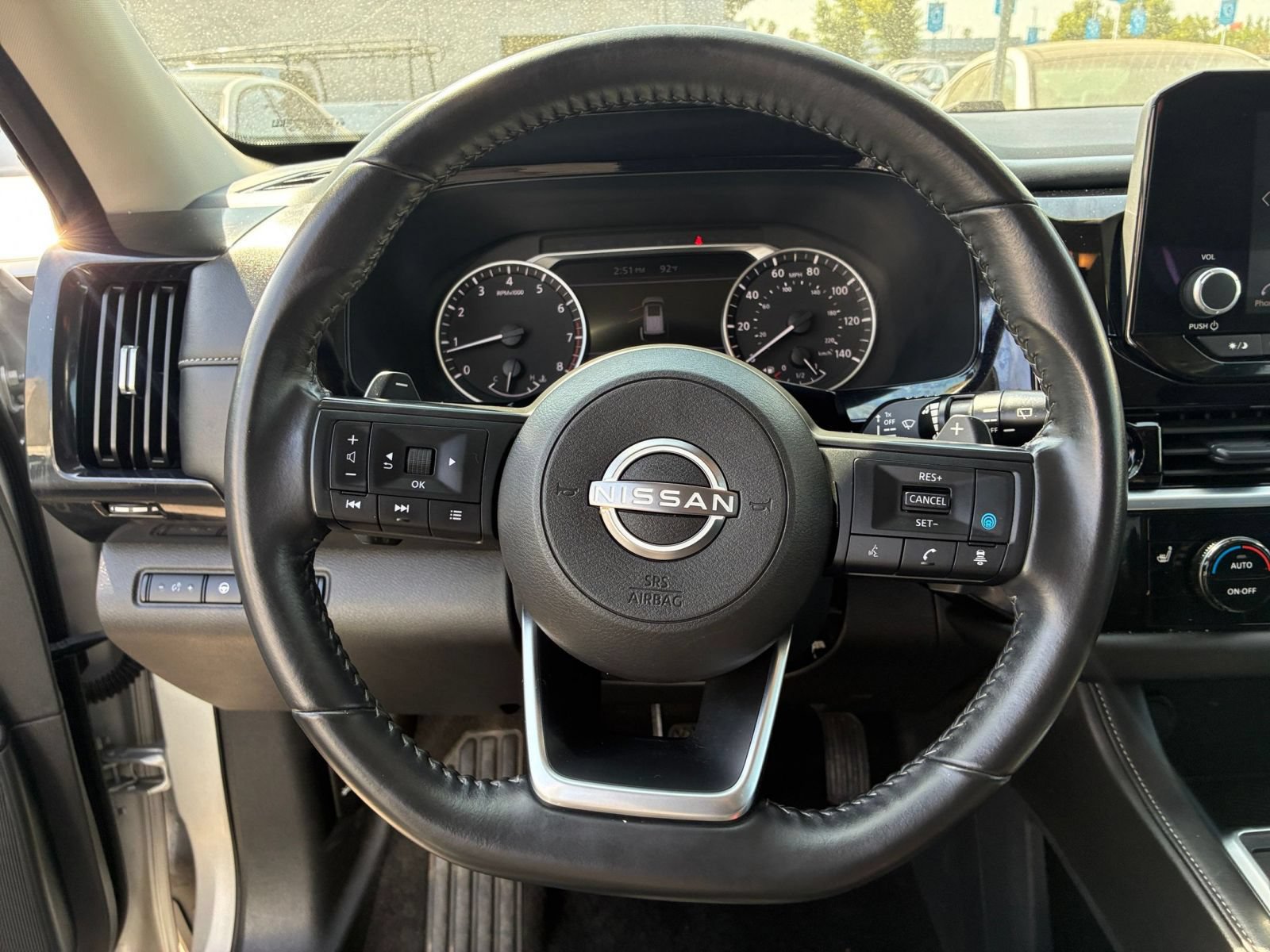 Used 2025 Nissan Pathfinder SV AWD/4WD image 29