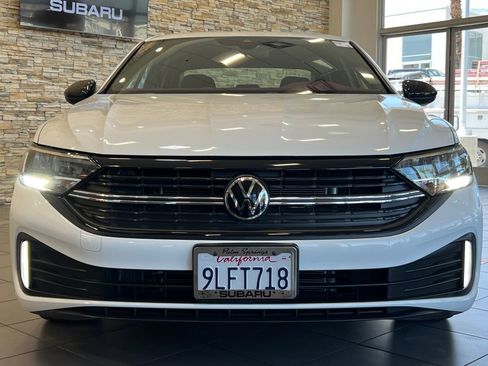 Used 2024 Volkswagen Jetta Sport FWD image 8