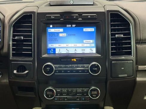 Used 2019 Ford Expedition Max Limited w/ Equipment Group 301A image 18