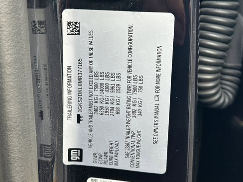 Used 2021 GMC Yukon Denali image 31