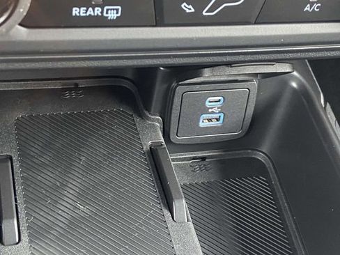 New 2025 Ford Bronco 4-Door w/ Sasquatch Package AWD/4WD image 18