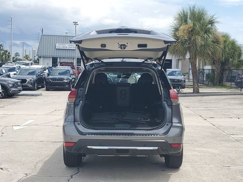 Used 2019 Nissan Rogue SL w/ Premium Package FWD image 13