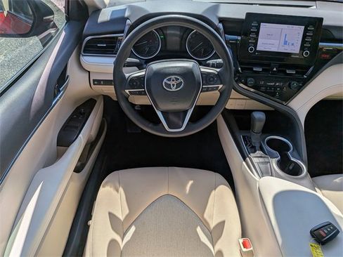 Used 2024 Toyota Camry LE image 15