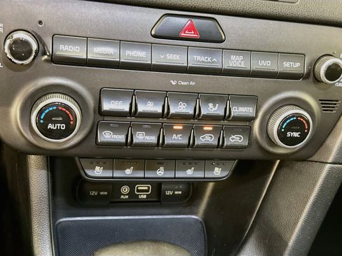 Used 2017 Kia Sportage EX w/ EX Technology Package AWD/4WD image 24