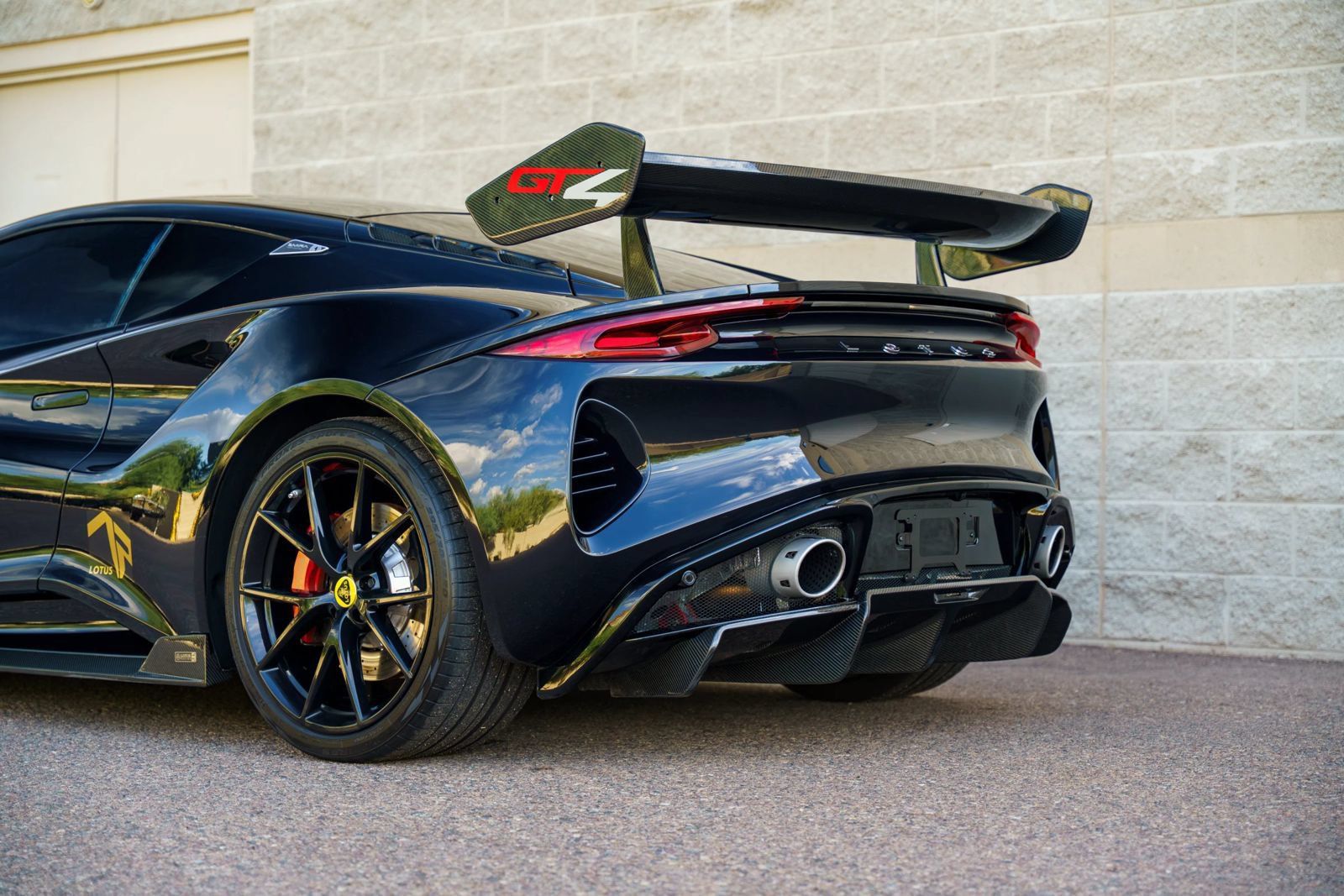 Used 2024 Lotus Emira First Edition RWD image 30