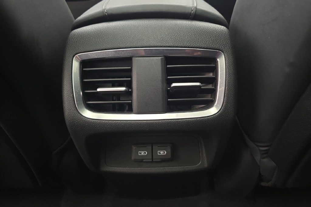 Used 2021 Acura RDX w/ Advance Package FWD image 25