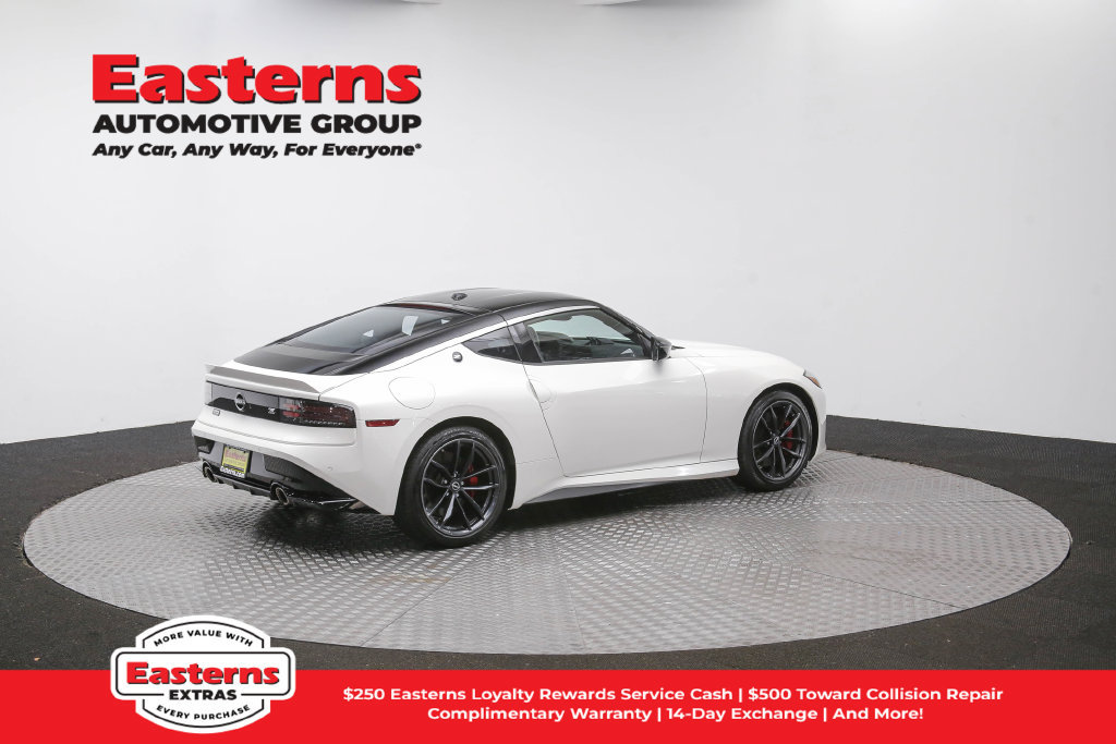 Used 2025 Nissan Z Performance w/ Floor Mat Package RWD image 40