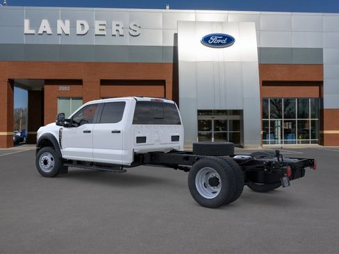 New 2026 Ford F450 XL w/ XL Chrome Package RWD image 4