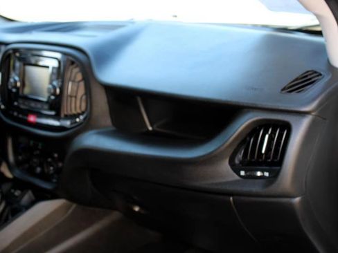 Used 2021 RAM ProMaster City Tradesman SLT image 18