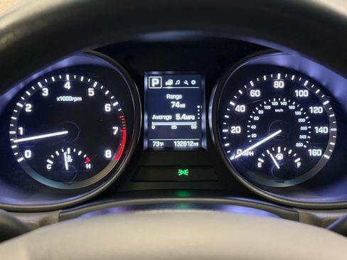 Used 2017 Hyundai Santa Fe Sport FWD image 23