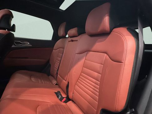 Used 2023 Kia Sportage SX Prestige image 13