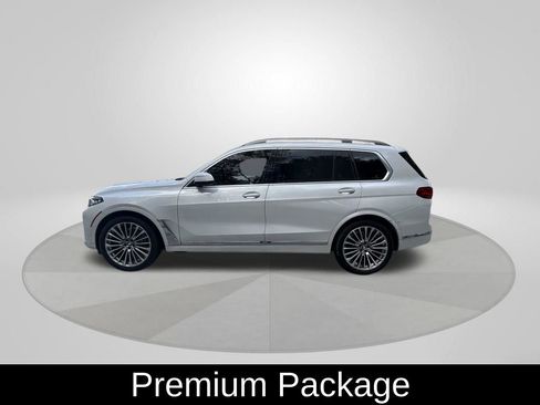 Used 2020 BMW X7 xDrive40i w/ Premium Package AWD/4WD image 4