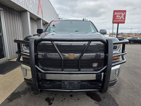 Used 2018 Chevrolet Silverado 1500 LT w/ All Star Edition image 3